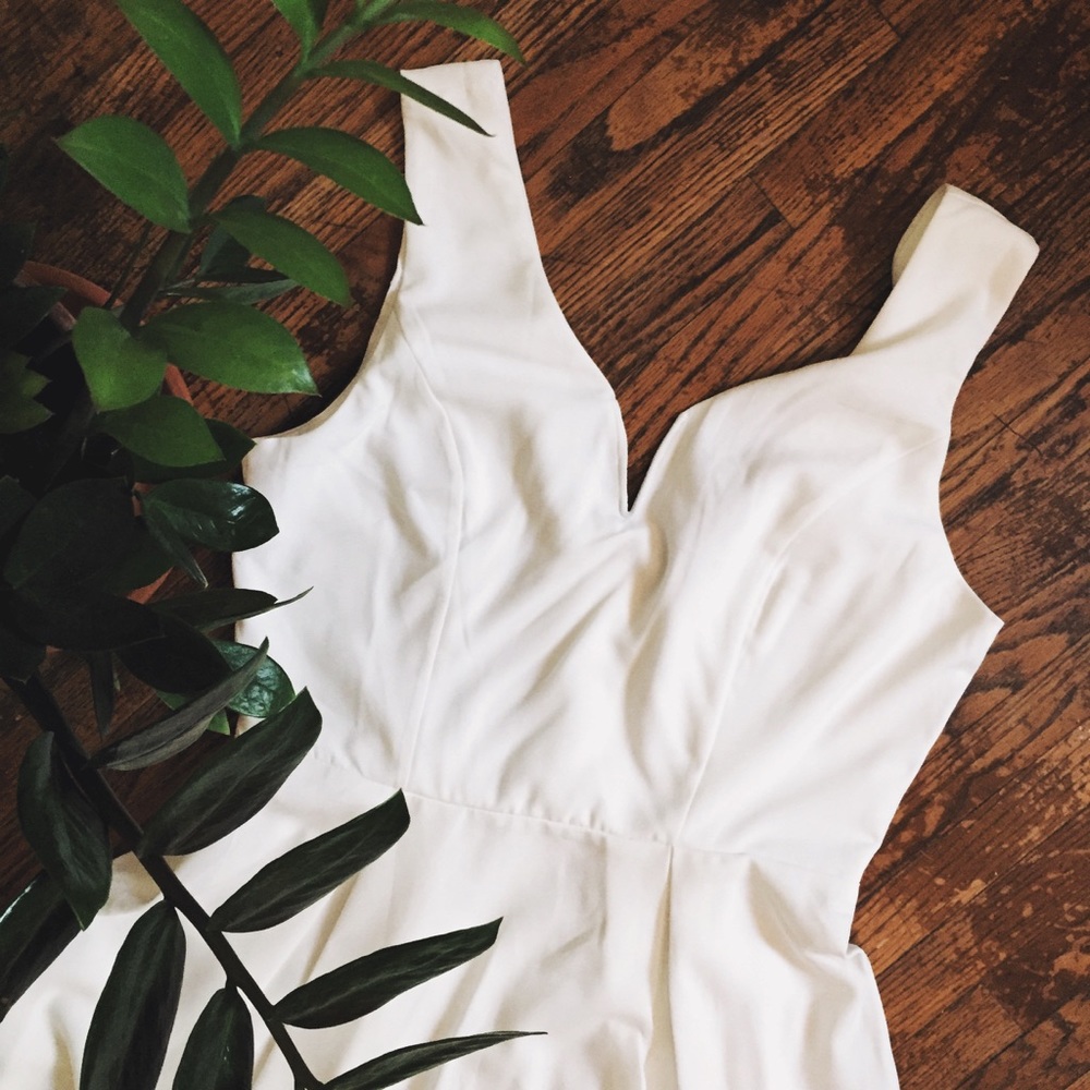 Little White Dress - Sweetheart Fit and Flare
